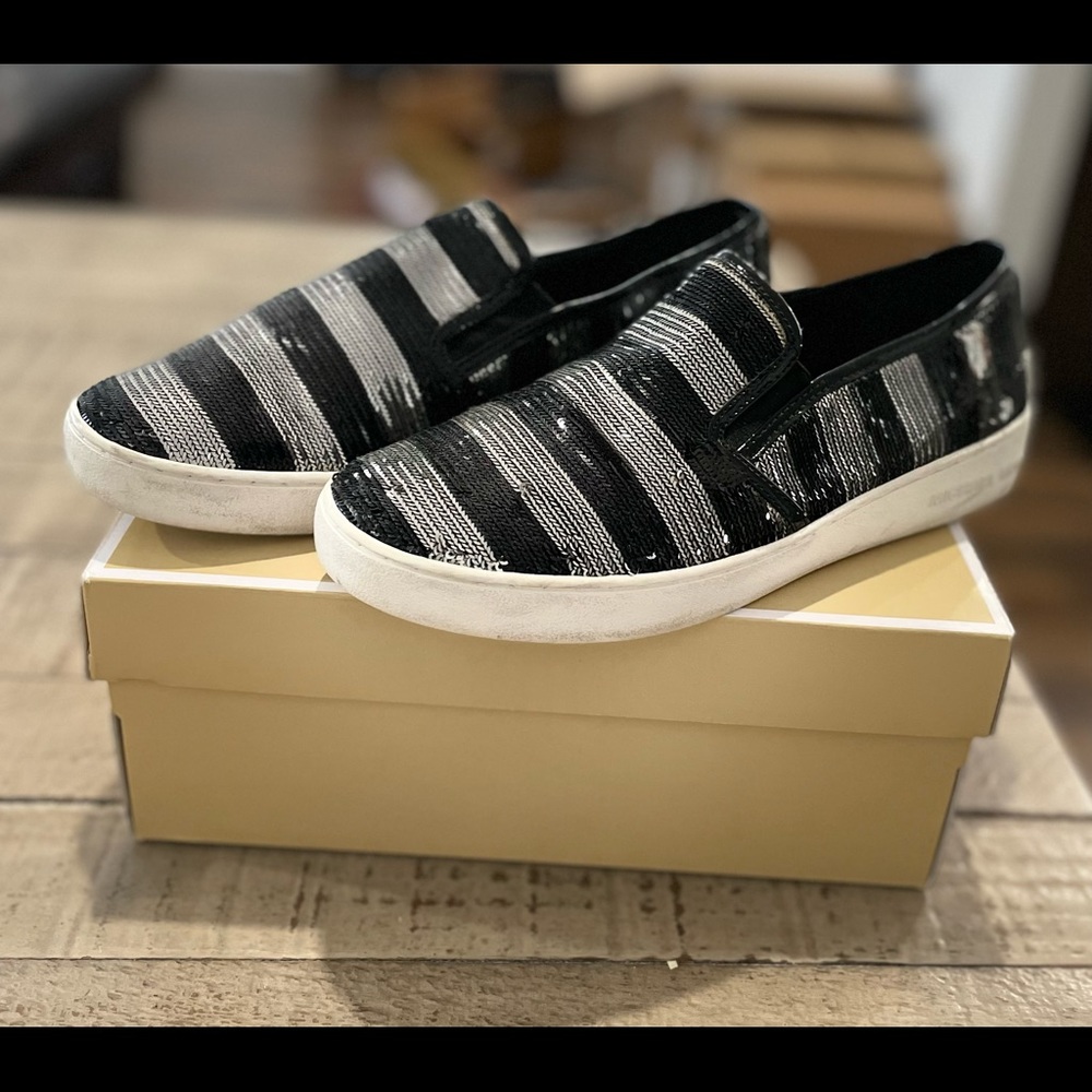 Micheal Kors Shoe